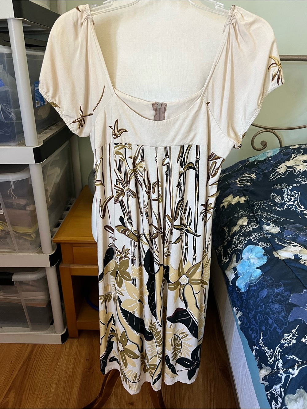 Vintage Iolani Hawaiian Women's XS Cream Floral Midi Dress
